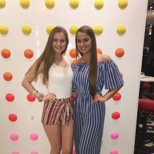 Meet your Posher, Elizabeth